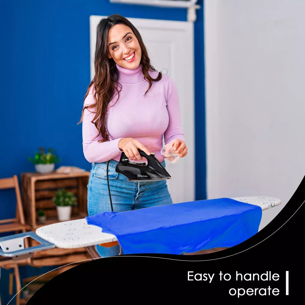 Electrolux LX-1700 Essential Iron with powerful burst of steam - Black