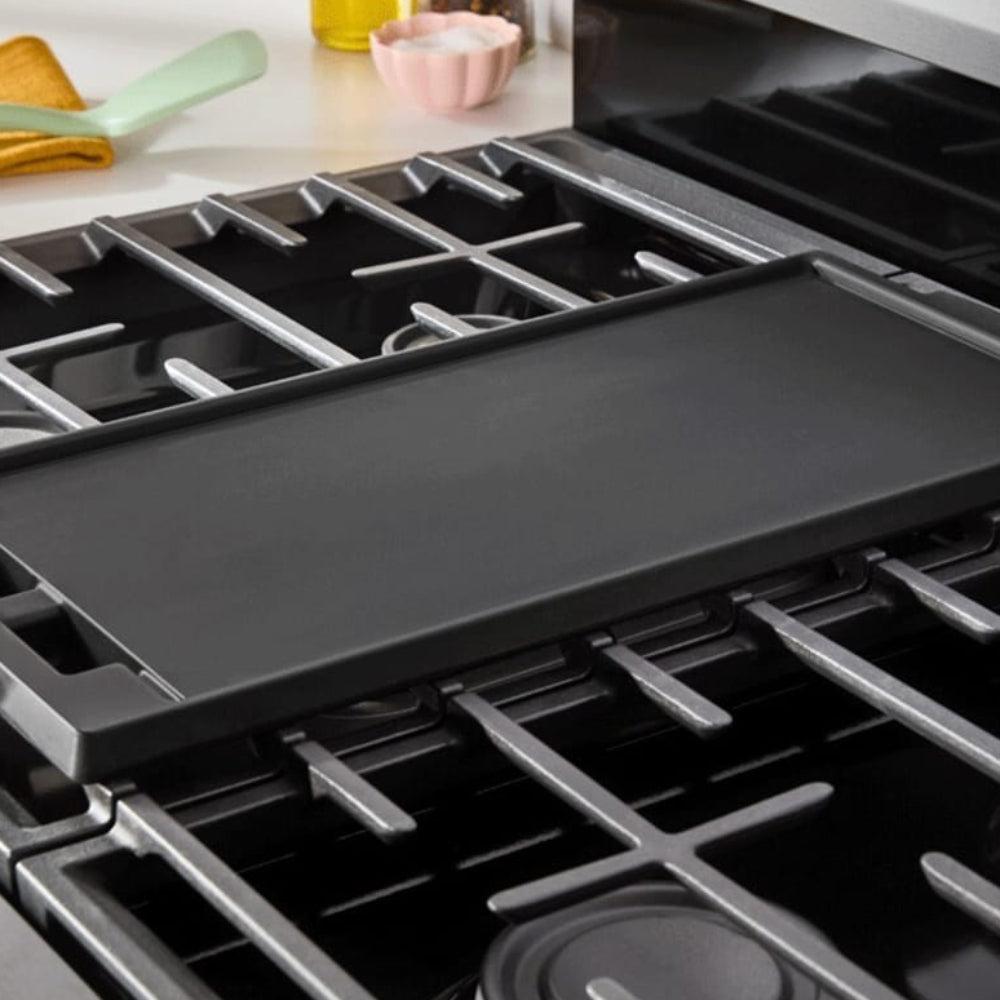 Whirlpool WFGS5030RZ 30" Gas Range with Air Cooking Technology - Silver/Black