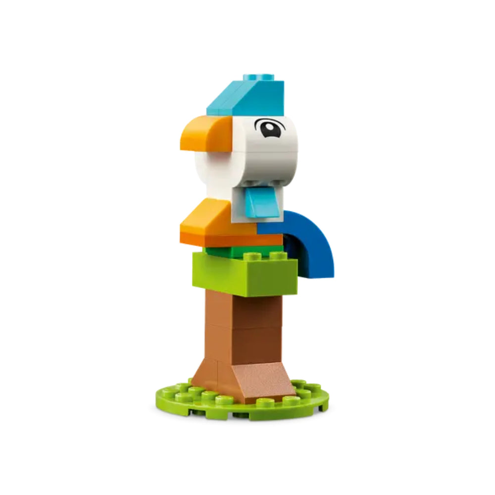 LEGO Classic Creative Pets (450-Pieces)