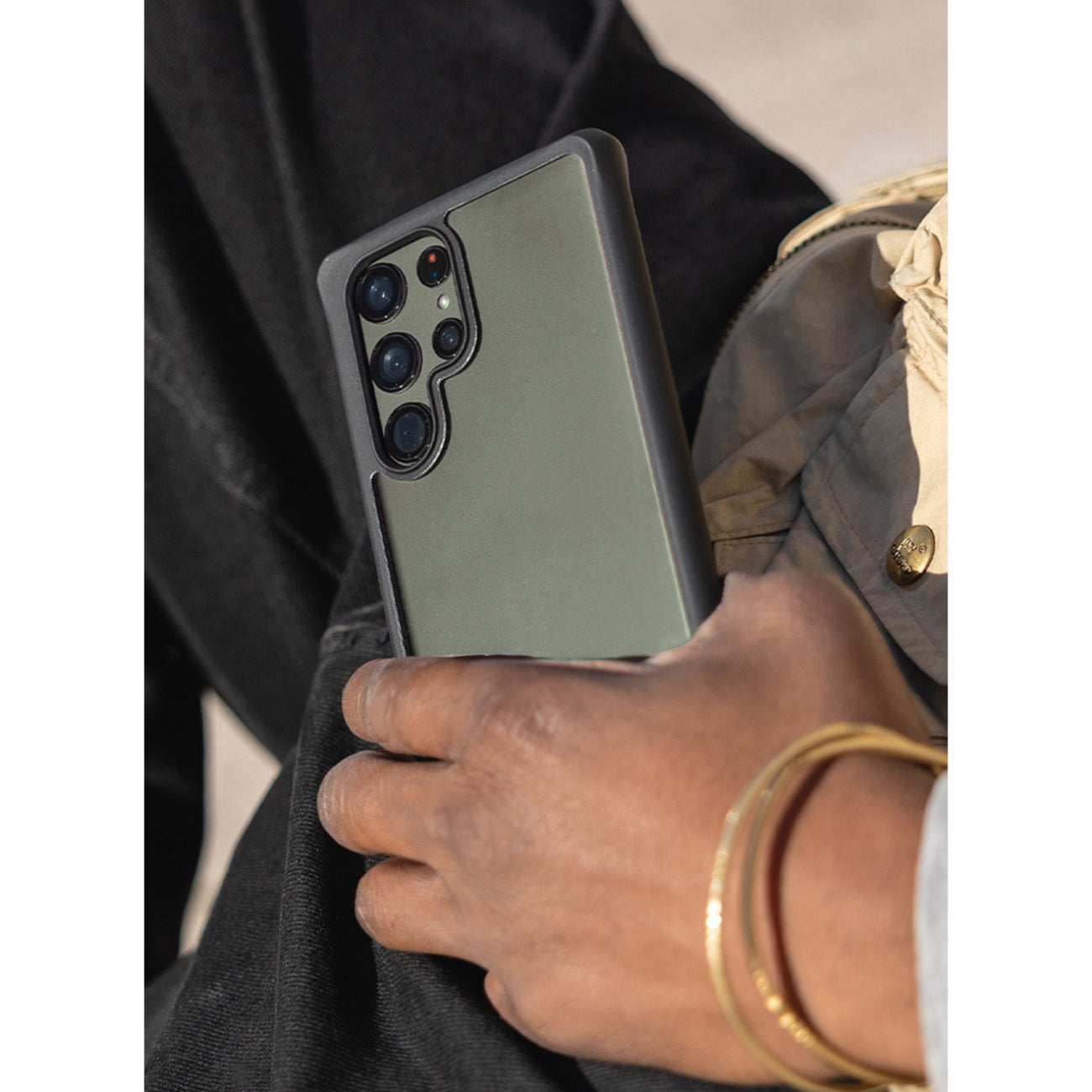 ITSkins Hybrid Solid Case for Samsung Galaxy S23 Ultra - Black/Clear