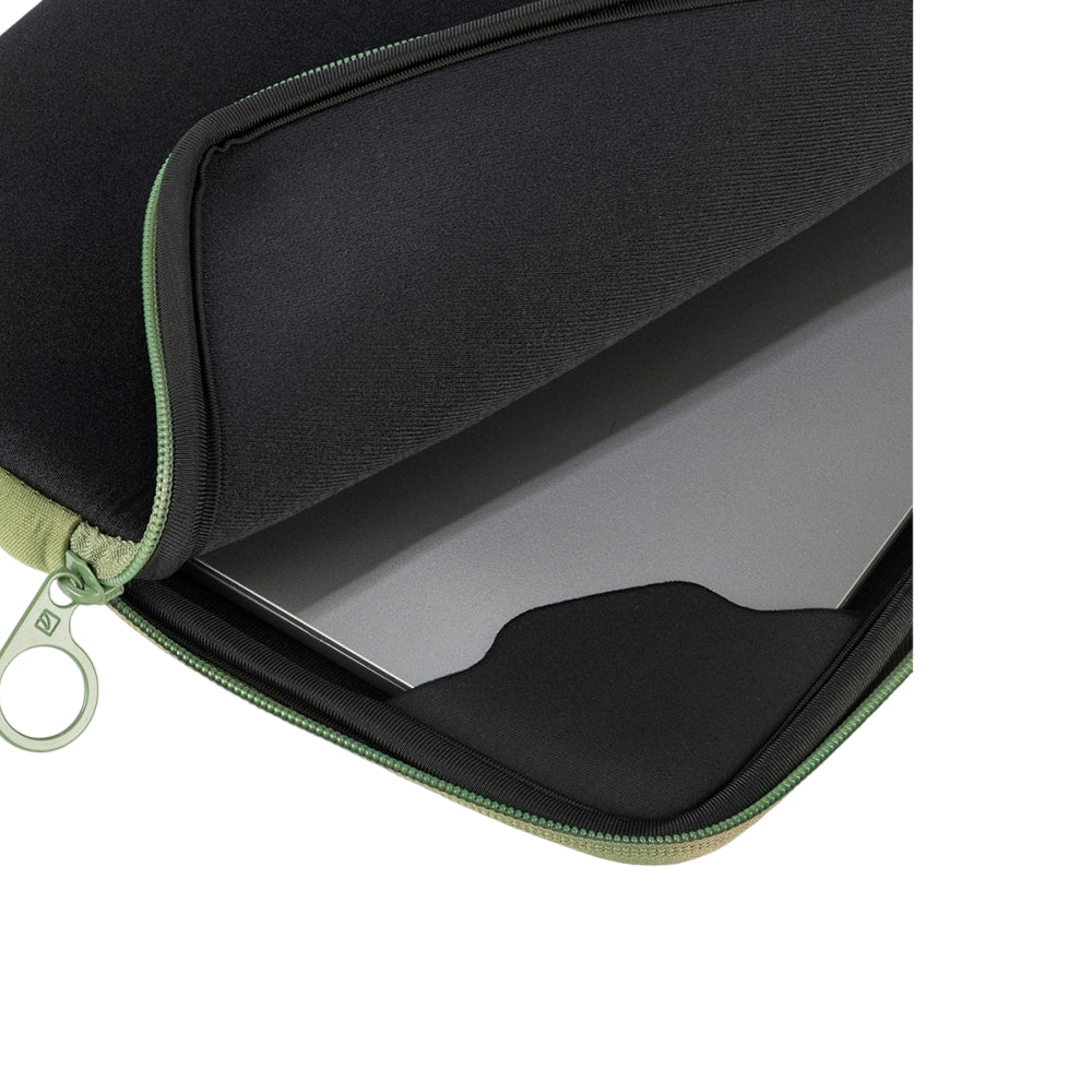 Tucano Off-road Sleeve for Laptop 15.6" and MacBook Pro 16"