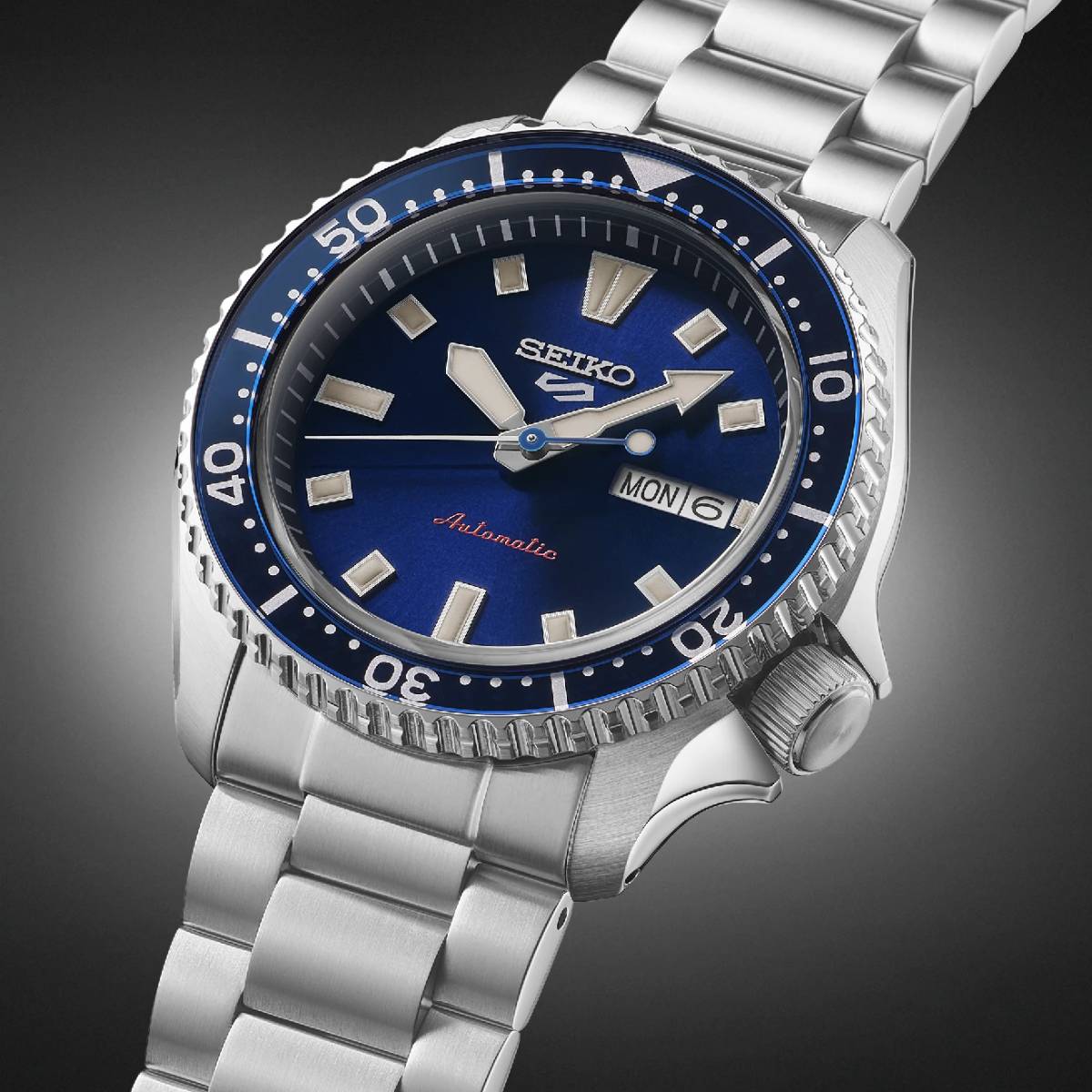 Seiko 5 Sports Men's 42.5mm Bracelet Watch