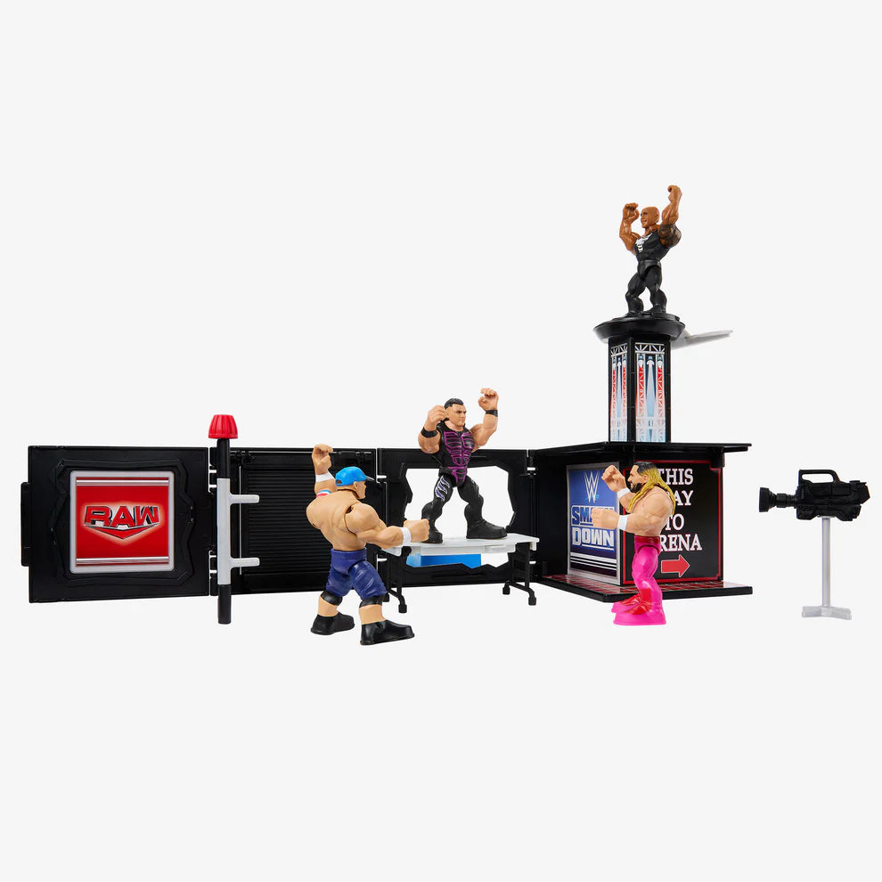 Wwe Final Boss Knuckle Crunchers Microphone Playset