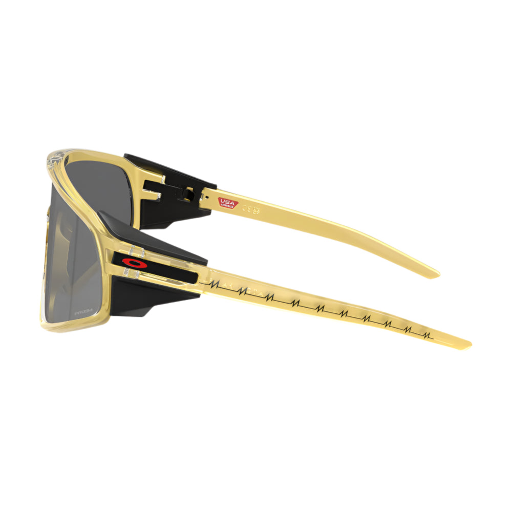 Oakley Patrick Mahomes II Latch Panel OO9404 Unisex Shield Prizm Sunglasses