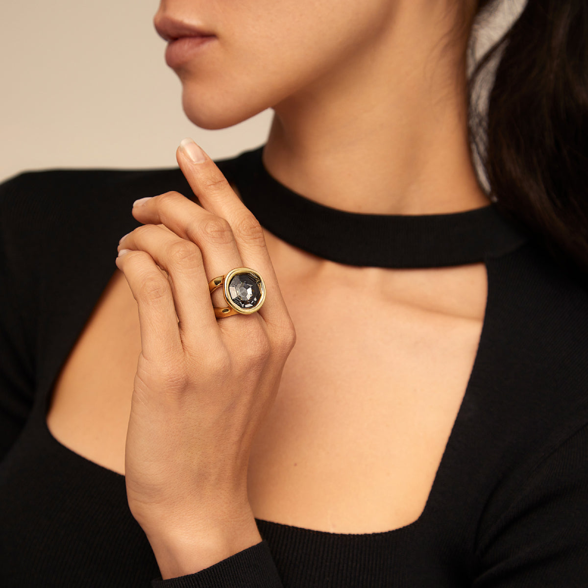 UNOde50 Women's Gray Faceted Crystal Ring in 18K Gold-Plating over Metal