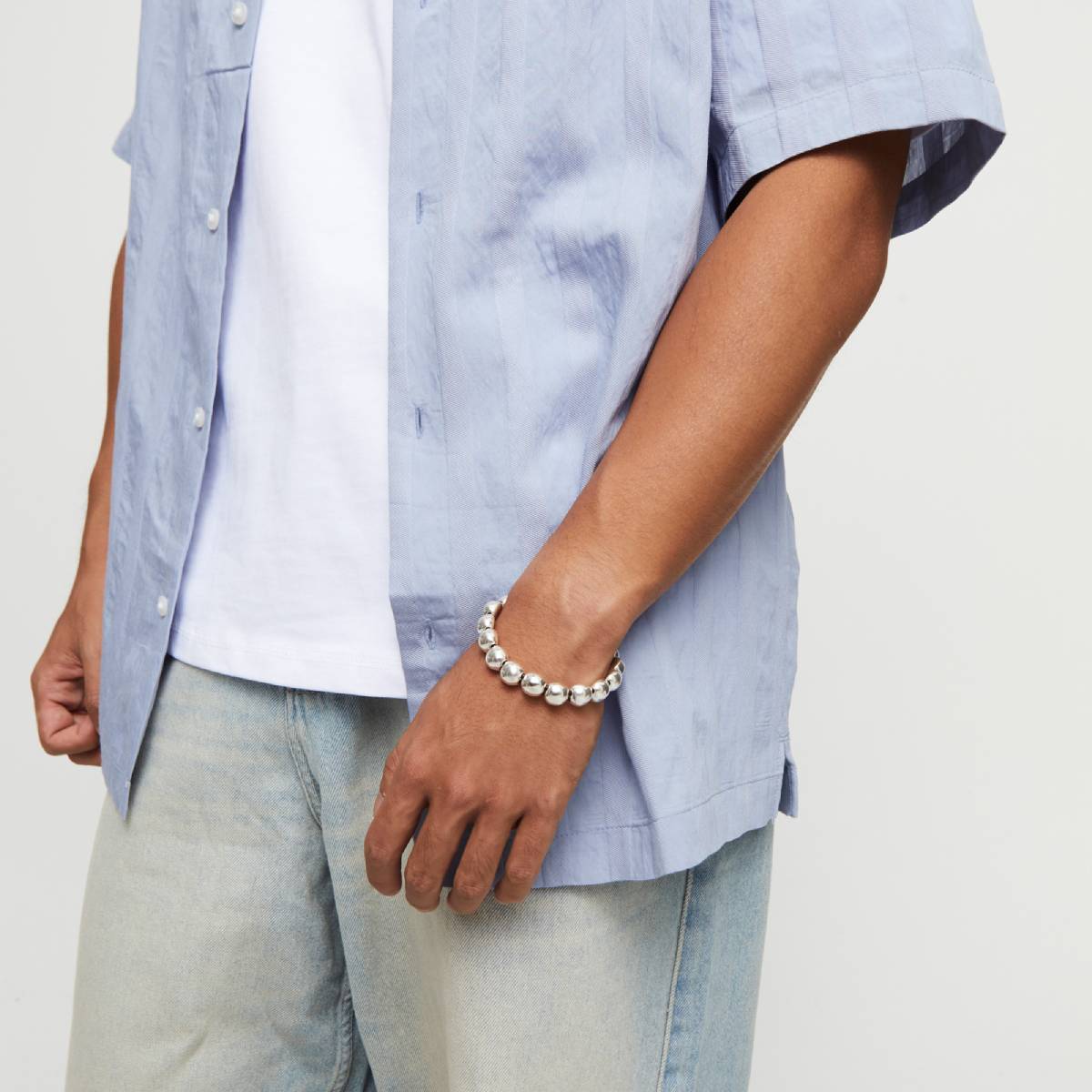 UNOde50 Ser Intrepida Unisex Small Round Beads Bracelet in Sterling Silver-Plating over Metal