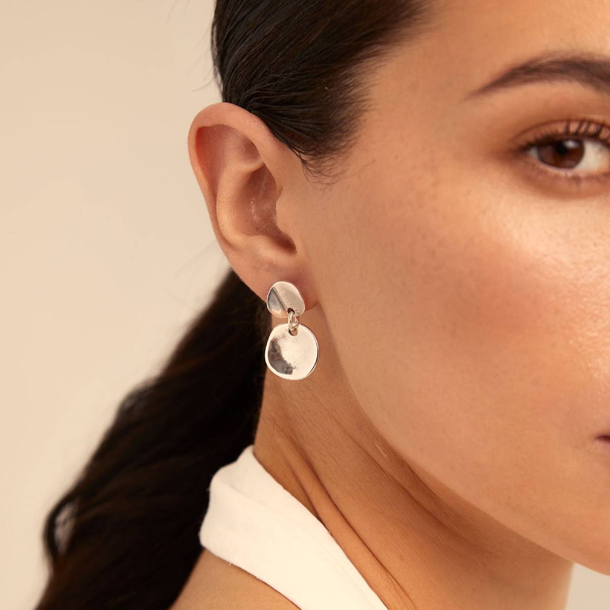 UNOde50 Scales Women's Circle Drop Earrings in Metal