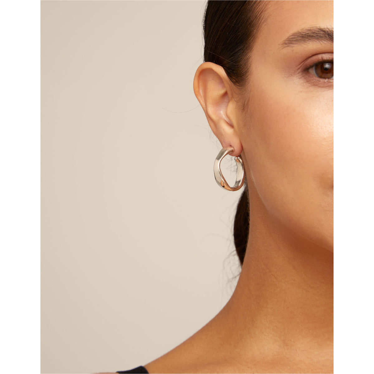 UNOde50 Women's Open Your Mind Hoop Earrings in Sterling Silver-Plating over Metal