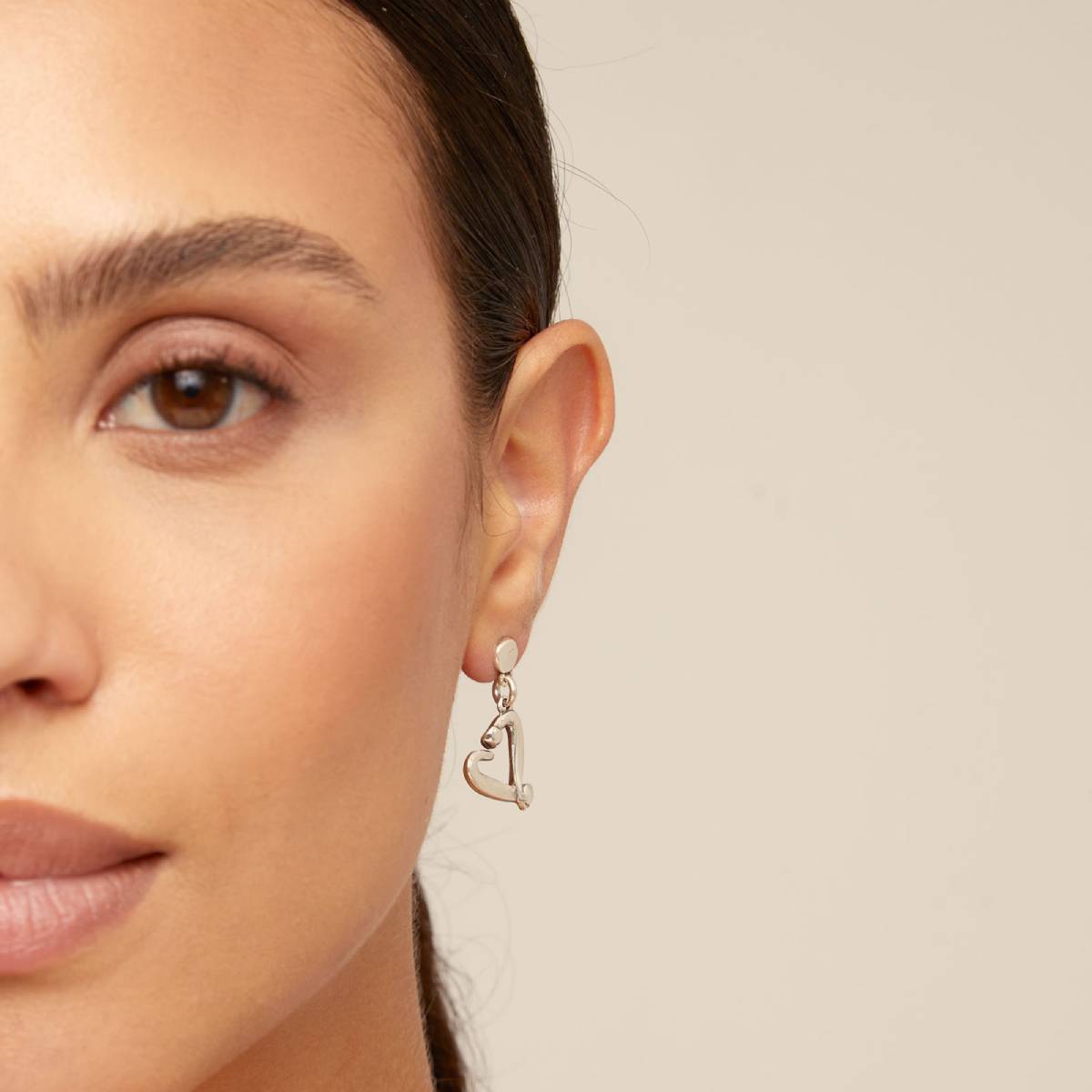 UNOde50 Loved Women's Nailed Heart Drop Earrings in Sterling Silver-Plating over Metal