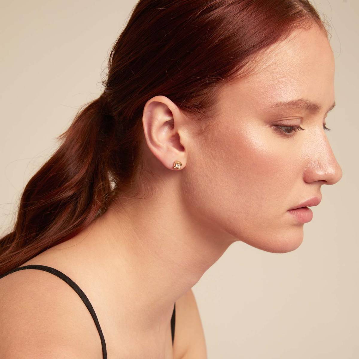 UNOde50 Spiritual Women's White Cubic Zirconia Stud Earrings in Metal