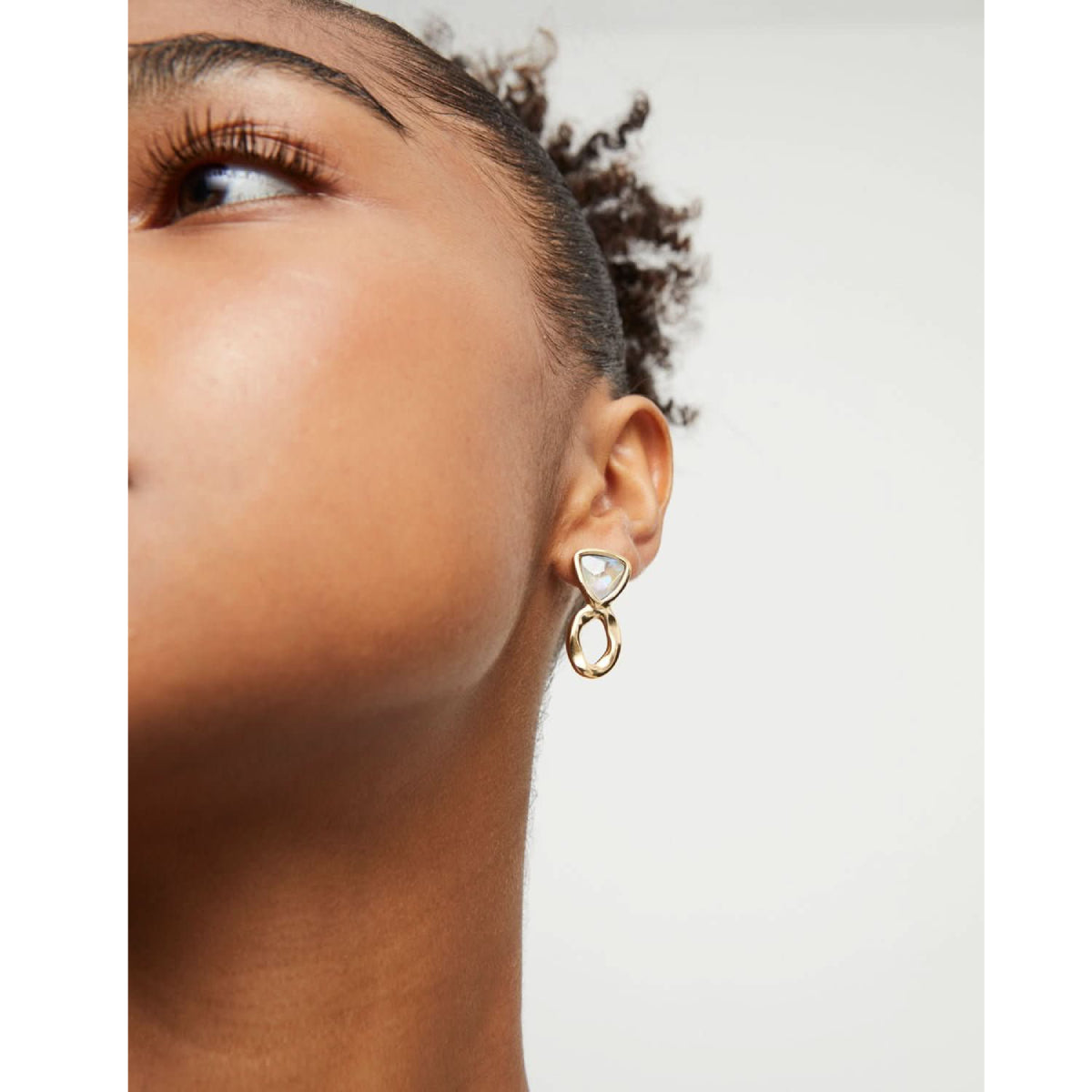 UNOde50 Ser Camaleonica Women's Multicolored Crystal Earrings in 18K Yellow Gold-Plating over Metal Alloy