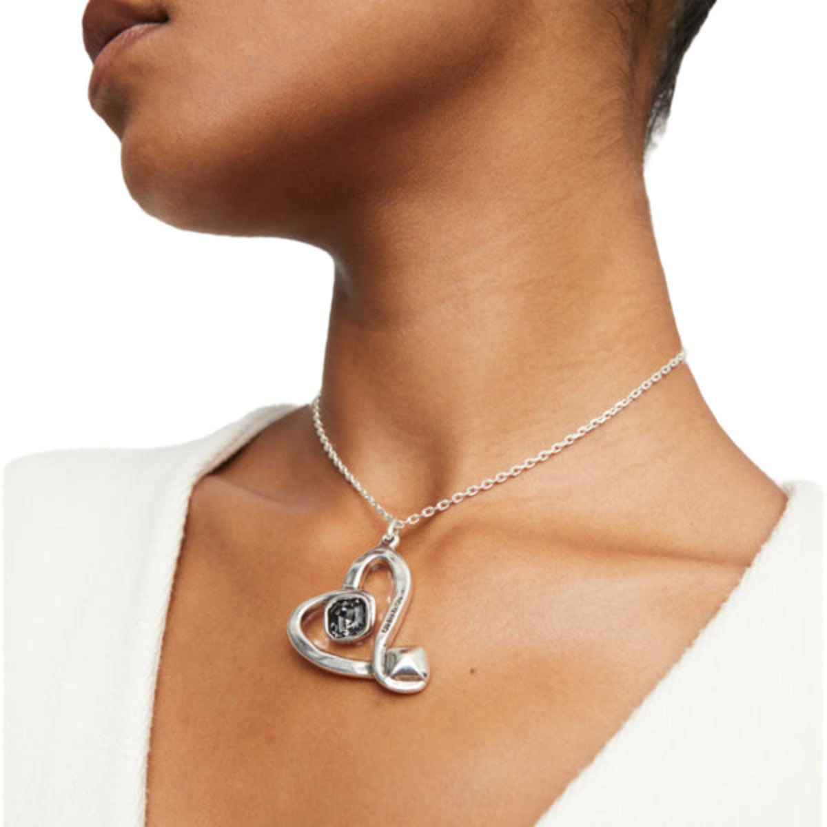 UNOde50 Ser Expresiva Women's Black Crystal Pendant Necklace in Metal Alloy