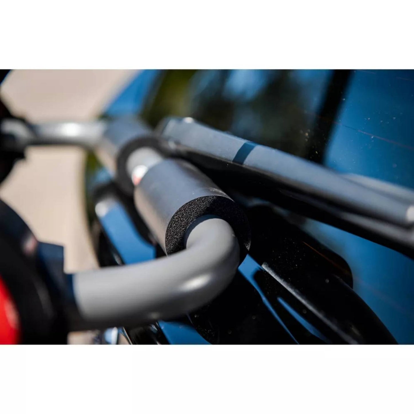 Portabicicletas para baúl de dos bicicletas Bell Cantilever 200, color negro