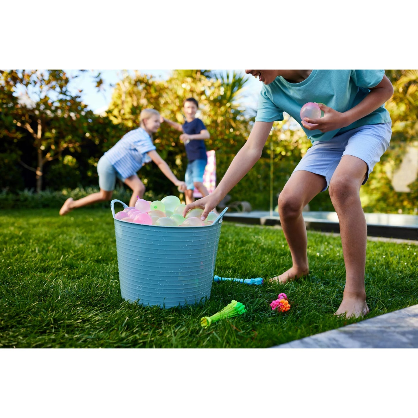 Tobogán acuático Bunch O Balloons Bob con 3 globos tropicales