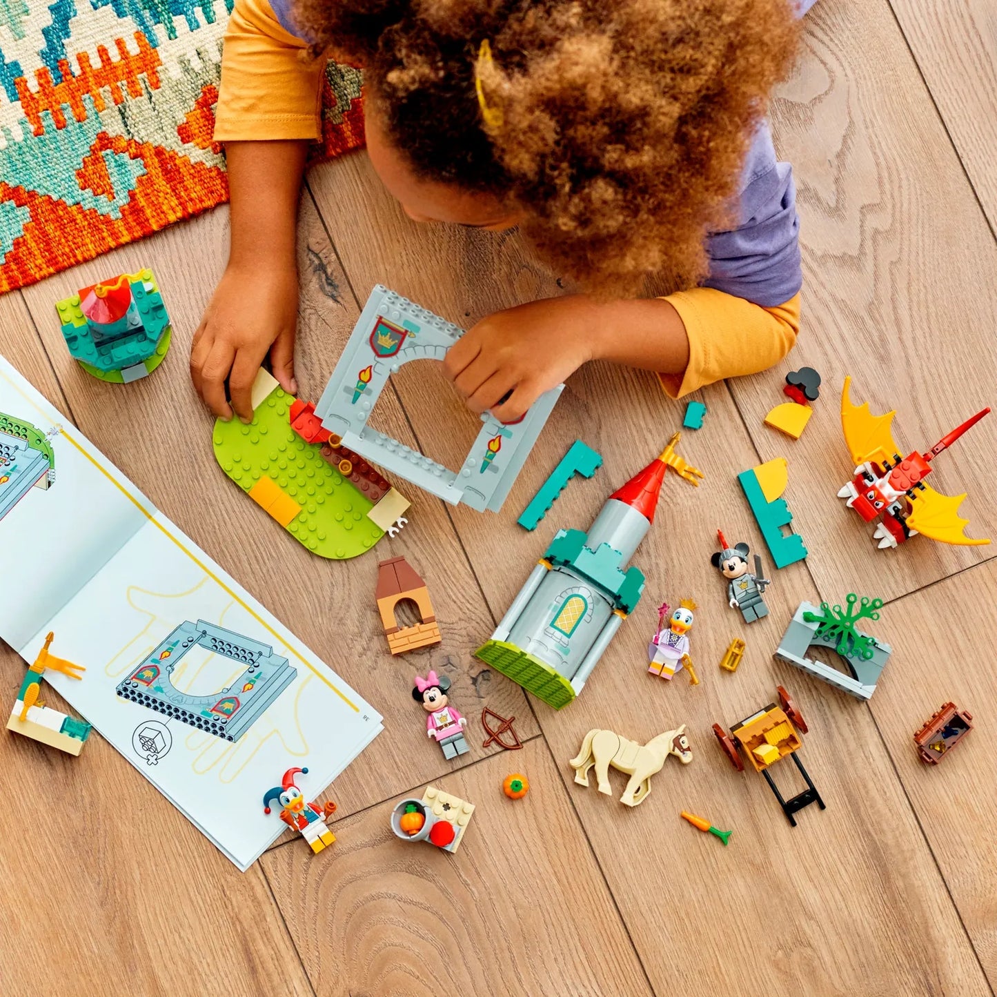 Juego de construcción LEGO Disney Mickey and Friends Castle Defenders (215 piezas)