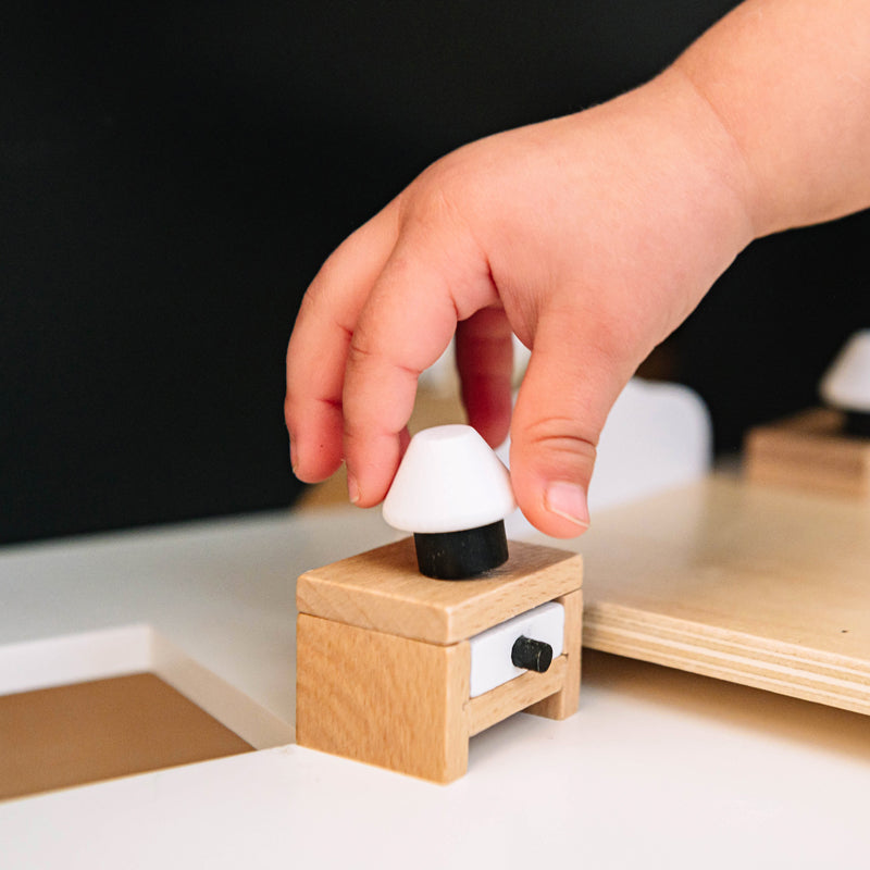 Wonder & Wise Dollhouse Furniture and Accessories