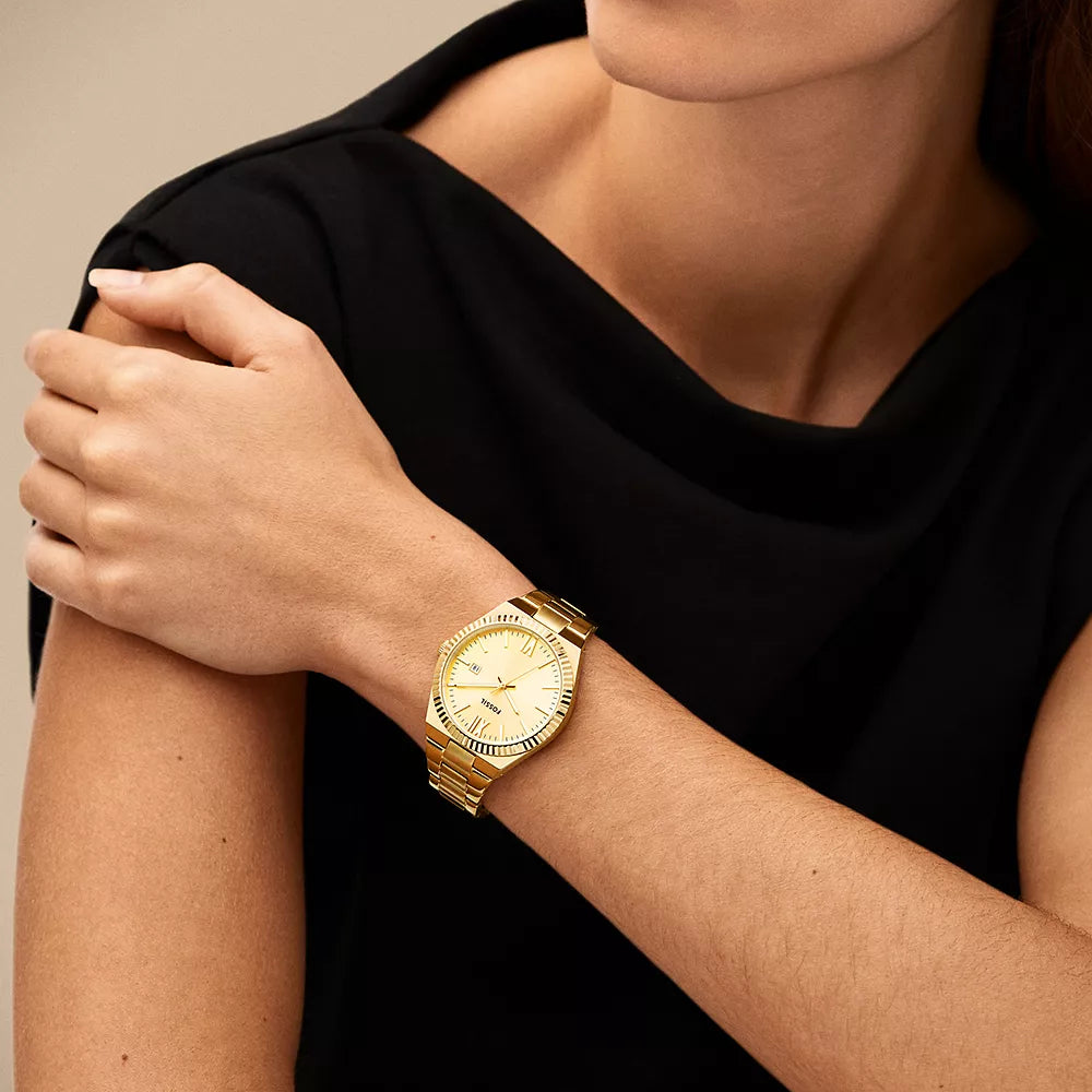 Fossil Scarlette Women's 38mm Bracelet Watch - Gold-Tone