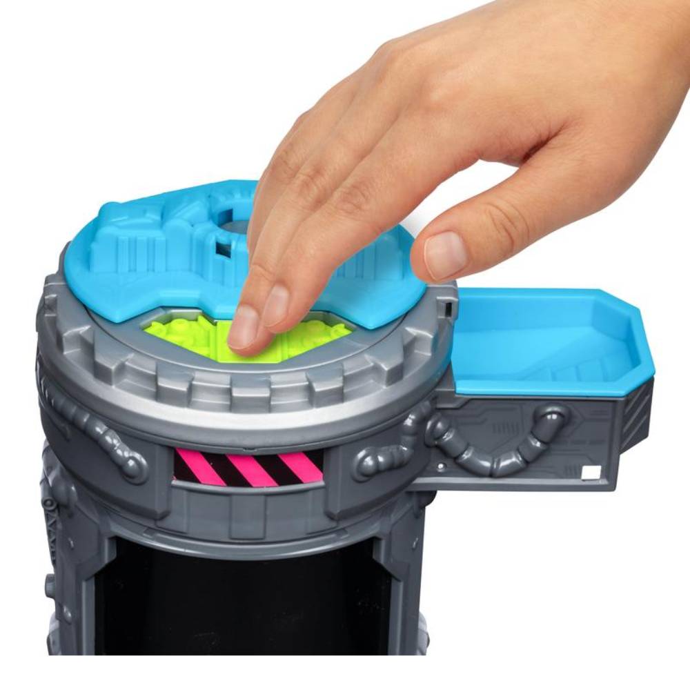 Mr Beast Lab Mutators Mutation Chamber 5.5" Figure - Assortment