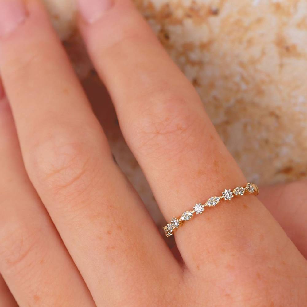 Shy Creation Kate 0.16 ct. Diamond Band in 14K Yellow Gold - Size 7