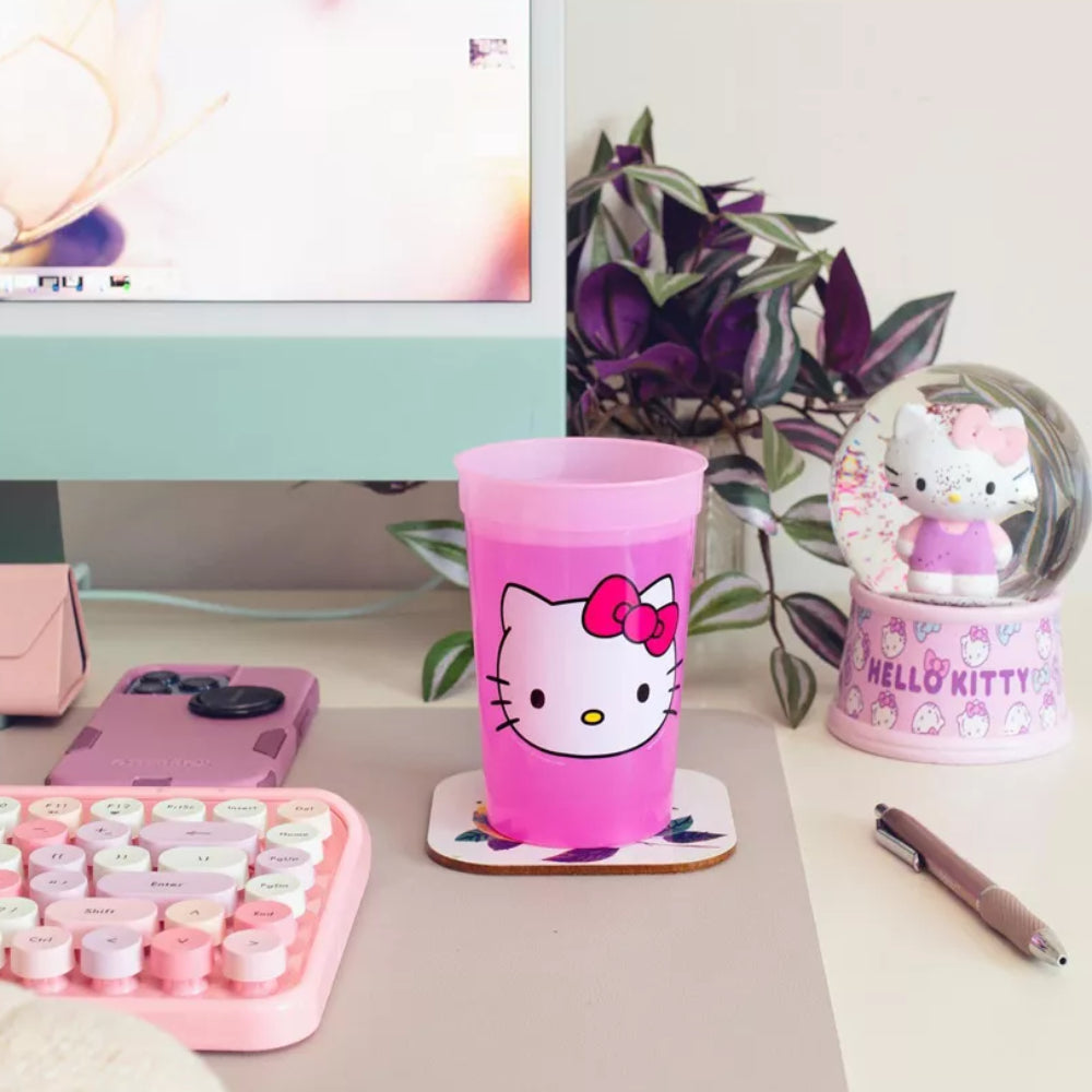 Sanrio Hello Kitty Color-Change Plastic Cup Set (4-Pieces)