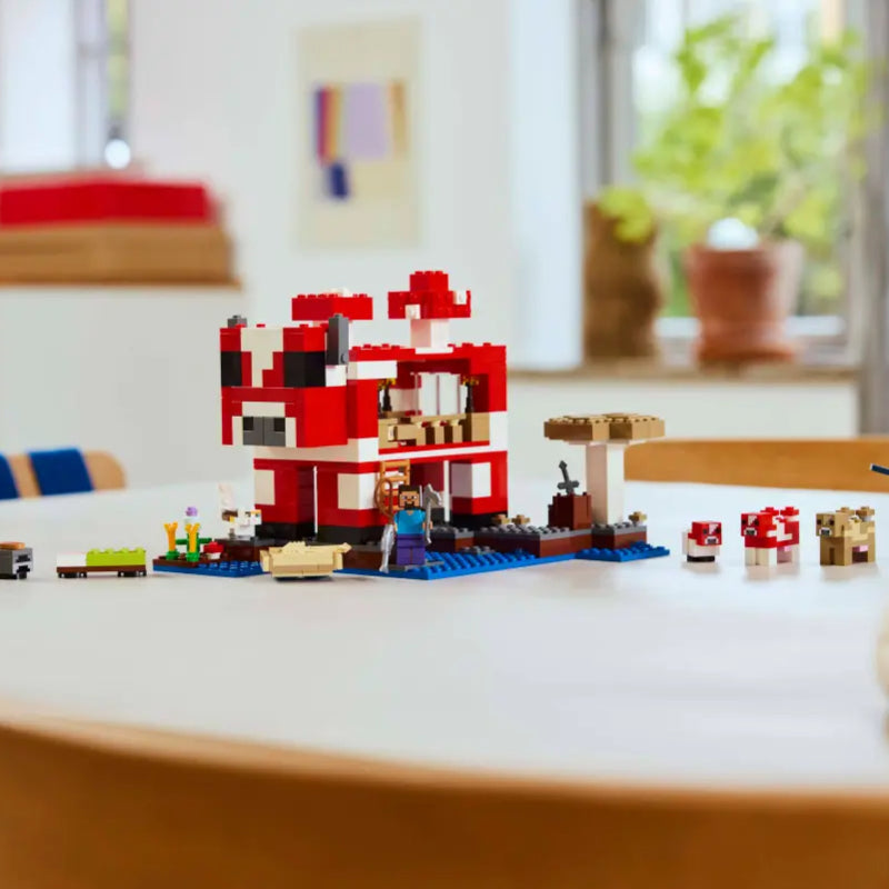 LEGO Minecraft The Mooshroom House Building Toy Set (500-Pieces)