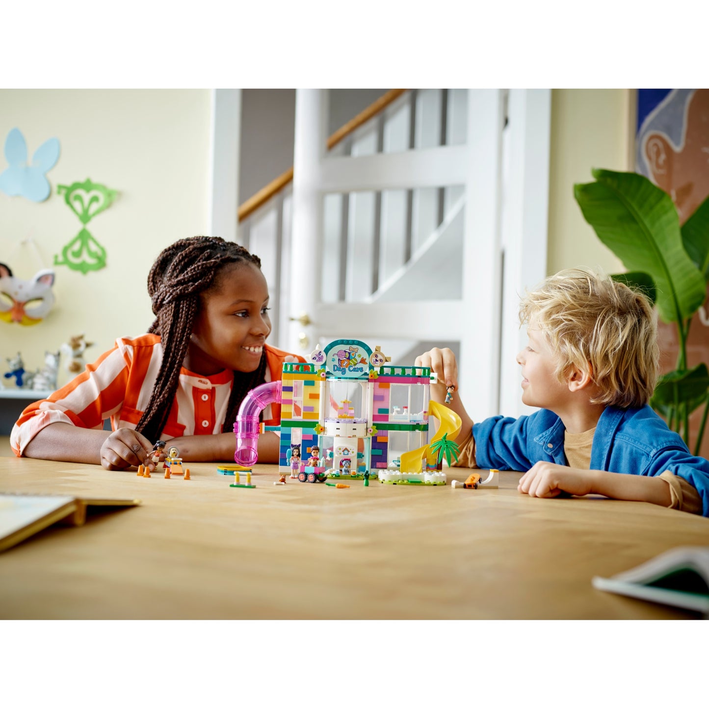 LEGO Friends Pet Day-Care Center Building Toy Set (593-Pieces)