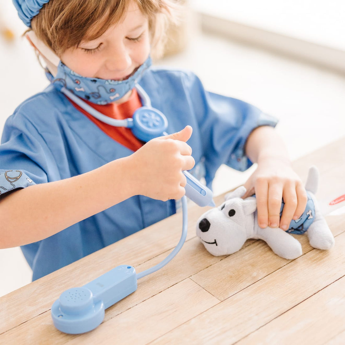 Melissa & Doug Kids Veterinarian Role Play Costume Set