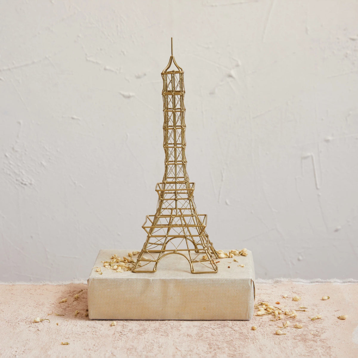 Creative Co-op Wire Eiffel Tower - Brass