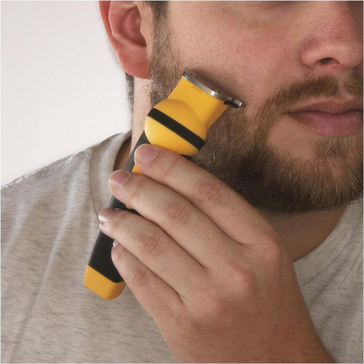 Wahl Lifeproof Rechargeable Trimmer for Men - Black/Yellow - Curacao