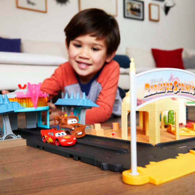 Disney Pixar Cars On the Road Radiator Springs Tour Playset