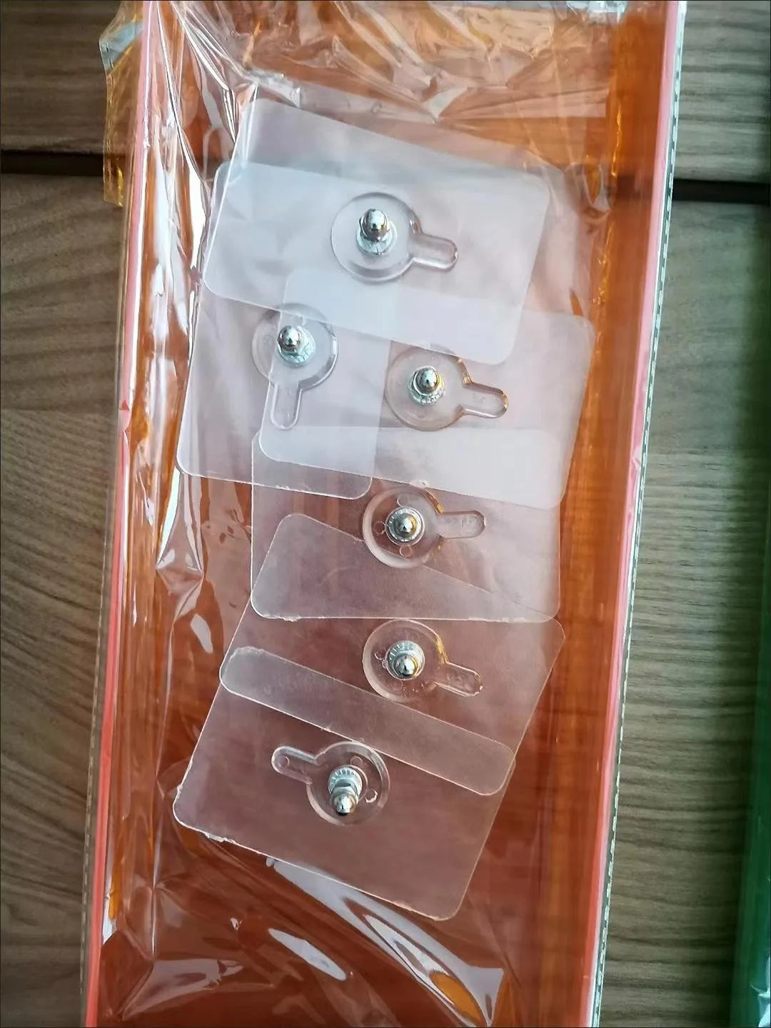 Colour Invisible Acrylic Floating Shelves Wall Mounted Bookshelf Storage Rack for Room and Bathroom