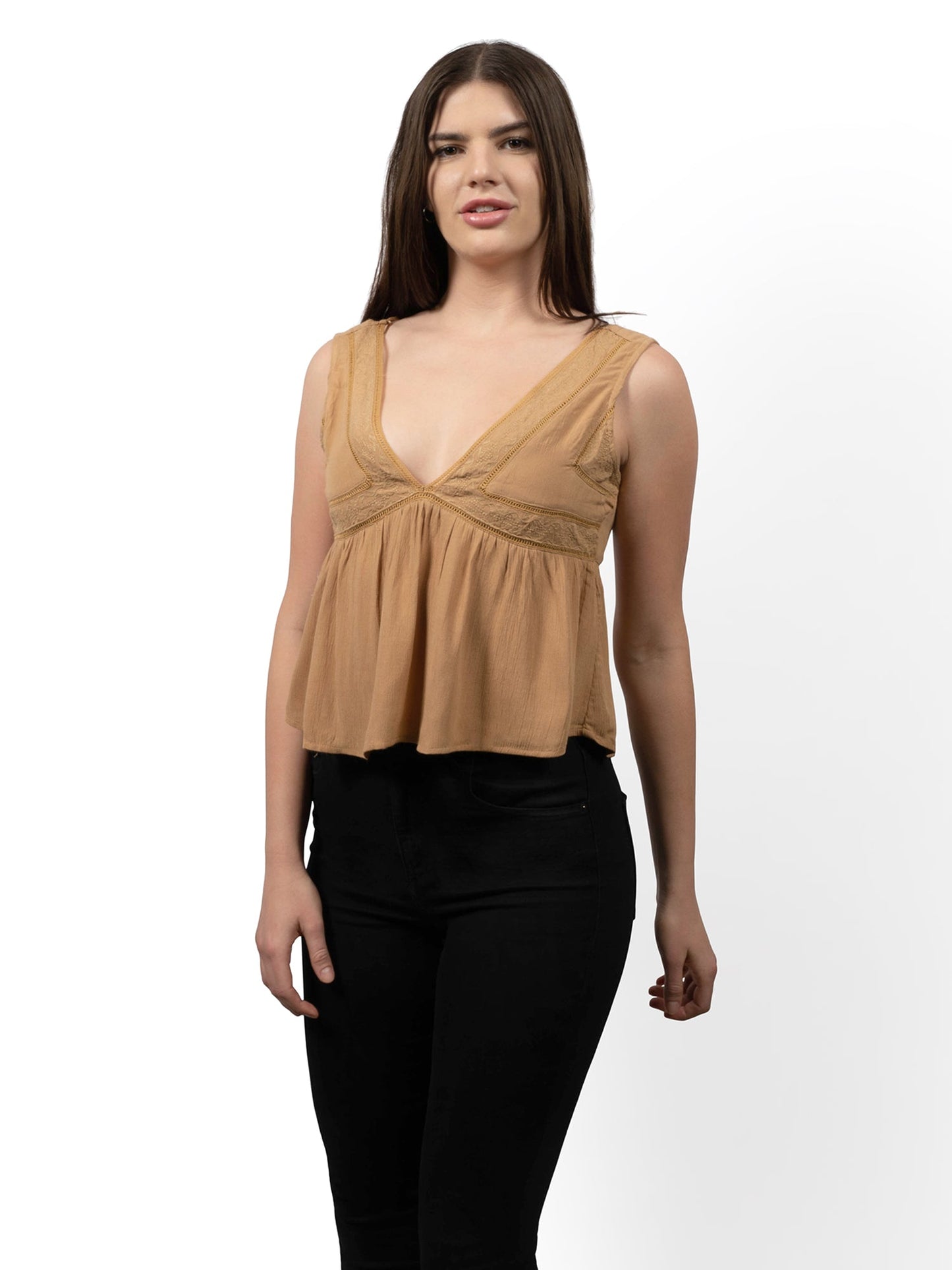 Melrose Place Tops Tan – Stylish and Versatile Design