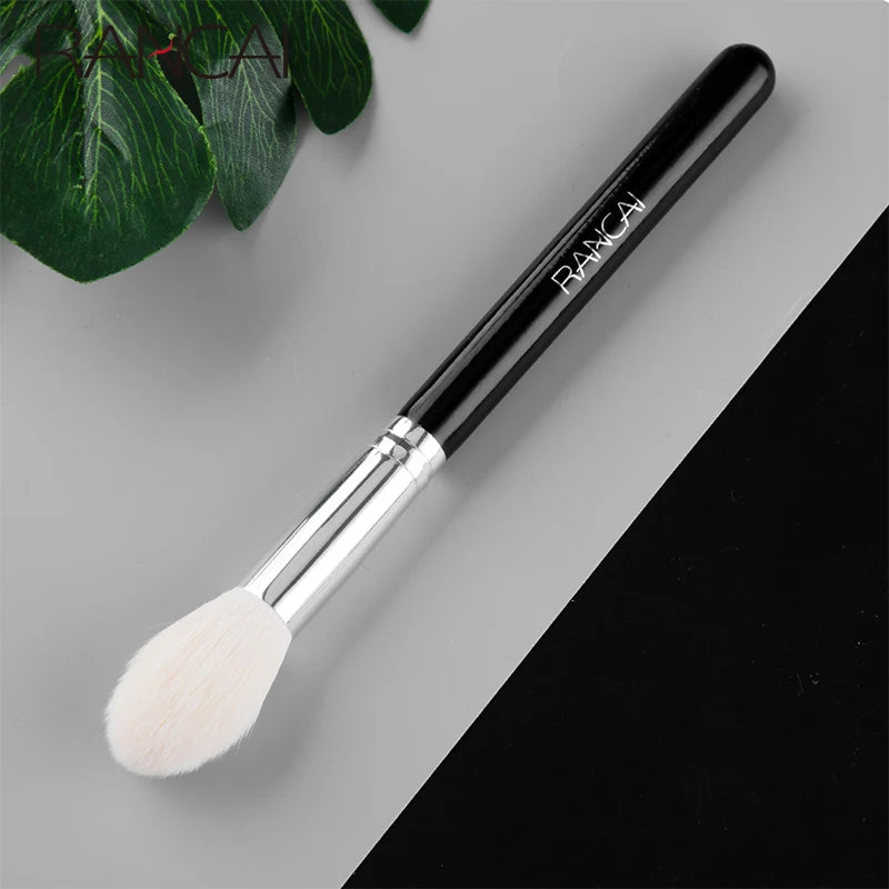 Small Flame Makeup Brush for Liquid Foundation Blush Concealer