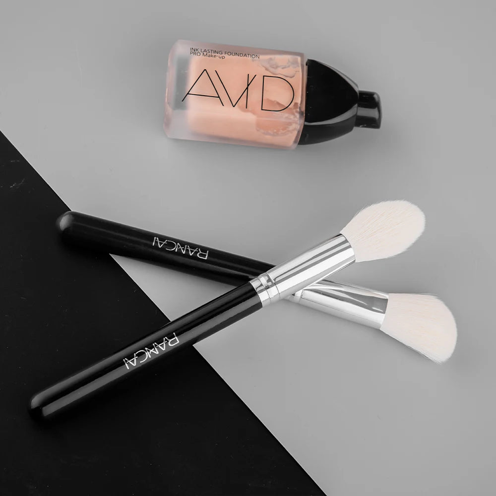 Small Flame Makeup Brush for Liquid Foundation Blush Concealer