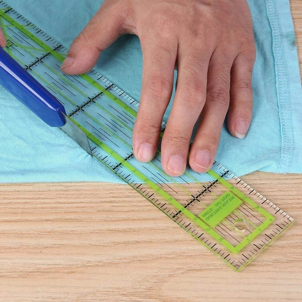 Sewing Rotary Cutter Kit with 45mm Rotary Cutter 5 Replacement Blades Cutting Mat Patchwork Ruler and Precision Knife for Quilting and Crafting