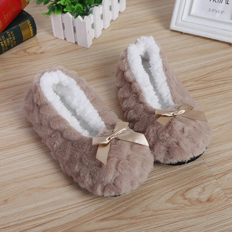 Mntrerm New Cute 2023 Indoor Home Slippers Warm Plush Non-Slip Soft Fur Women Shoes