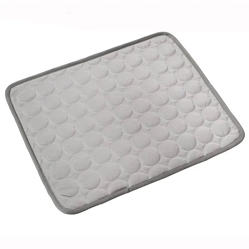 Pet Ice Mats Summer Cooling Sleeping Pad for Small Dogs and Cats