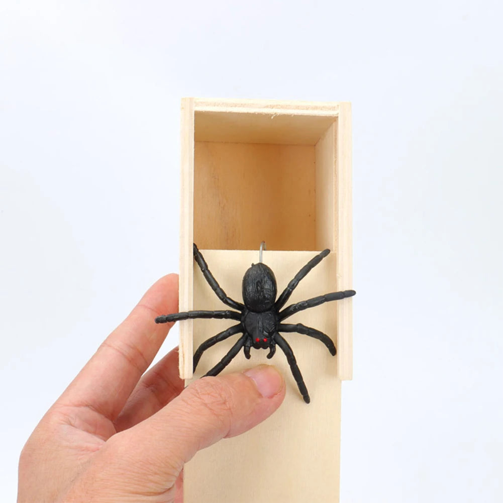 Trick Spider Funny Scare Box Wooden Prank Toy for Friends