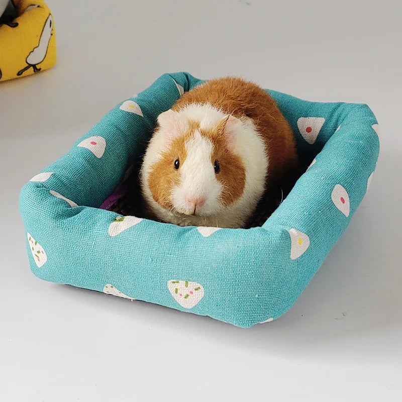 Hamster Summer Cooling Mat for Small Animals Breathable Cushion Bed Guinea Pig Chinchilla Rat Rabbit Cage Squirrel Rattan Mat