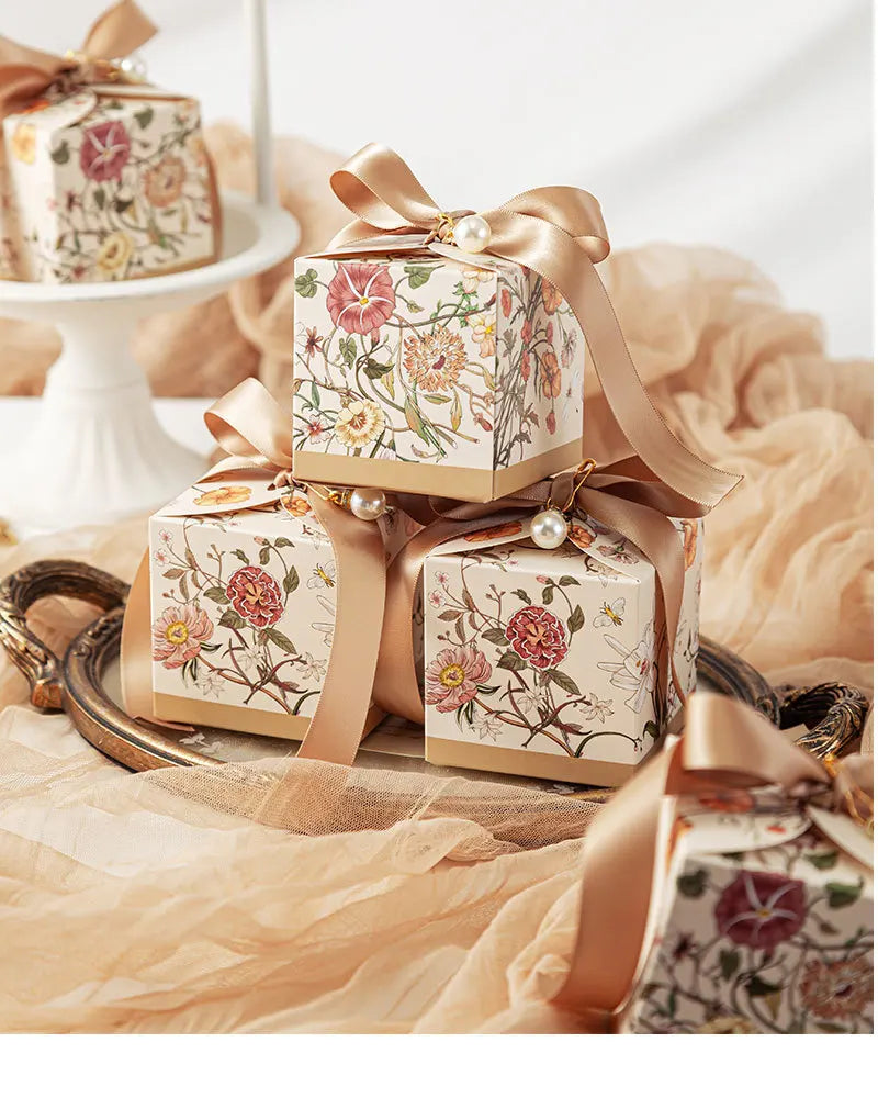 Mori Series Hand-Painted Plant Wedding Favor Candy Boxes 20 or 50 Pieces with Ribbon for Party Chocolate Packaging