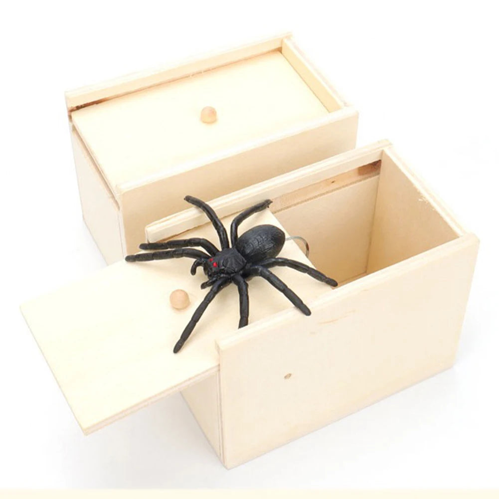 Trick Spider Funny Scare Box Wooden Prank Toy for Friends