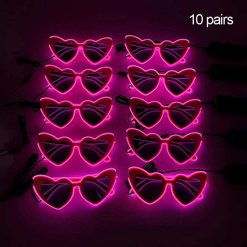 2024 Summer Beach Sunglasses Women Heart Shaped Fashion Glasses