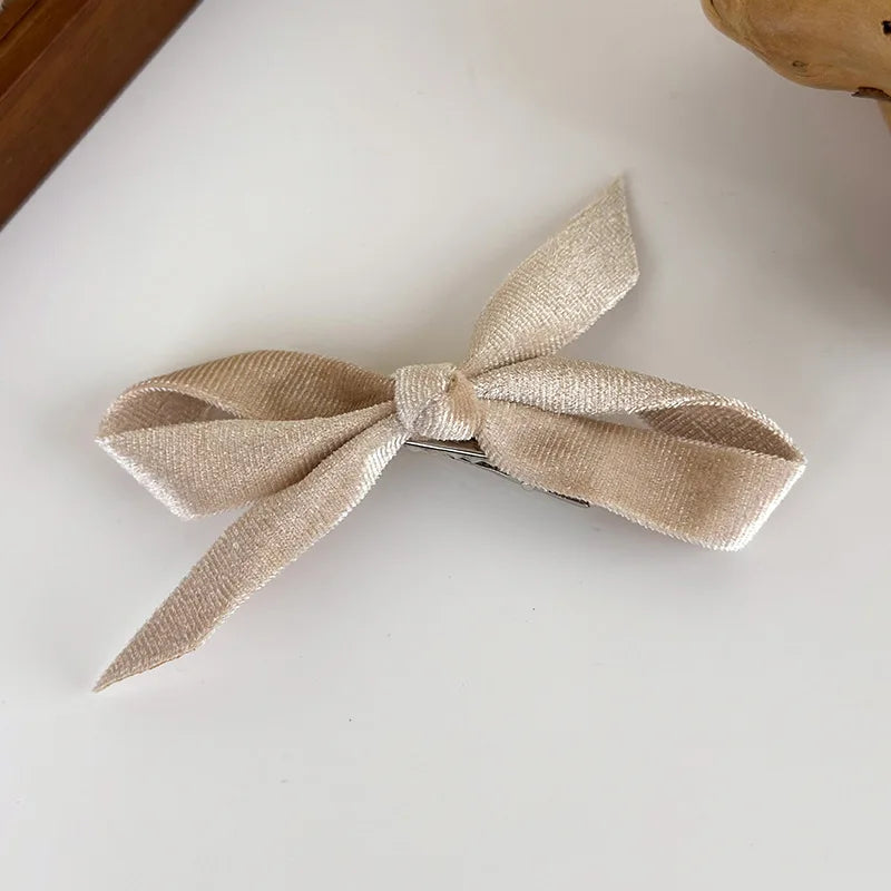 Vintage Velvet Bow Hairpin Winter Hair Clips for Women