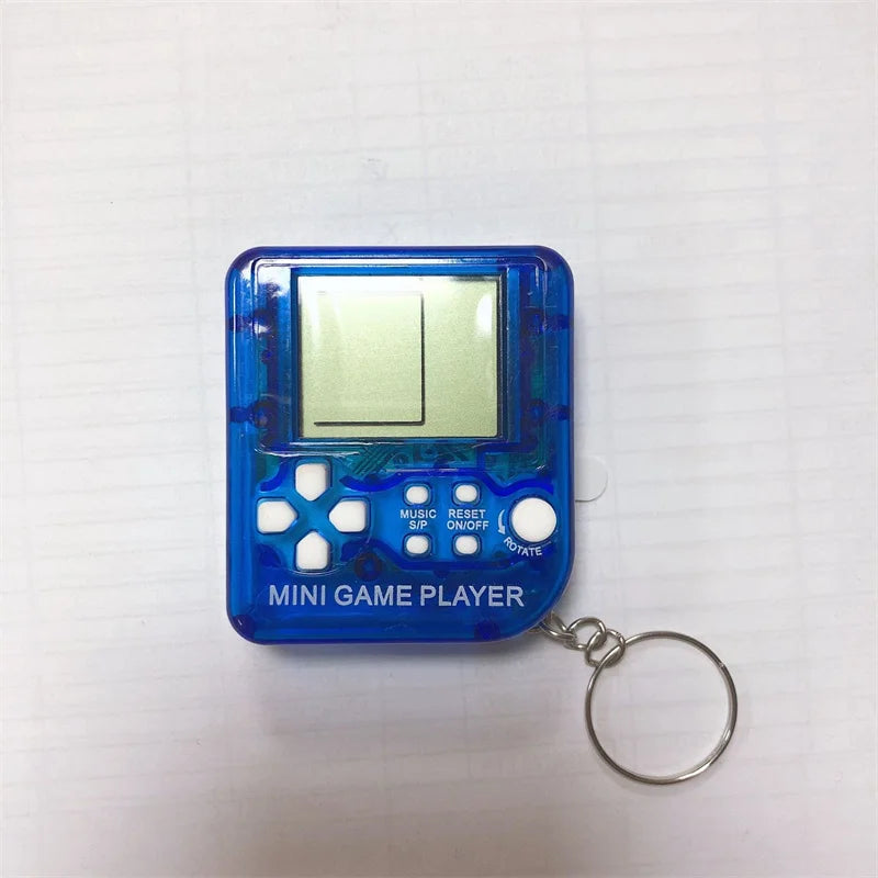 Pocket Mini Classic Game Machine Keychain 26 Games Handheld Retro Console Gift