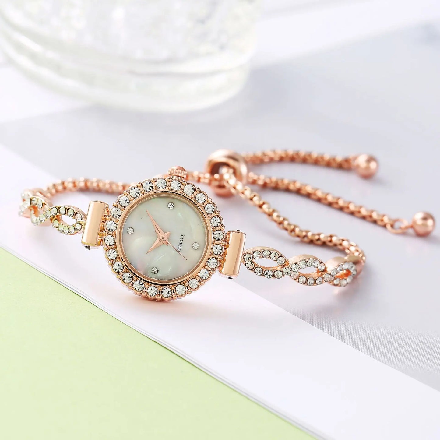 Luxury Women's Watches Simple Quartz Small Dial Bracelet Gift
