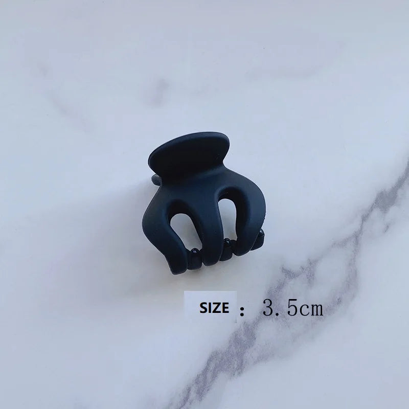 Large Flower Hair Clip for Ladies - Japanese Korean Accessory