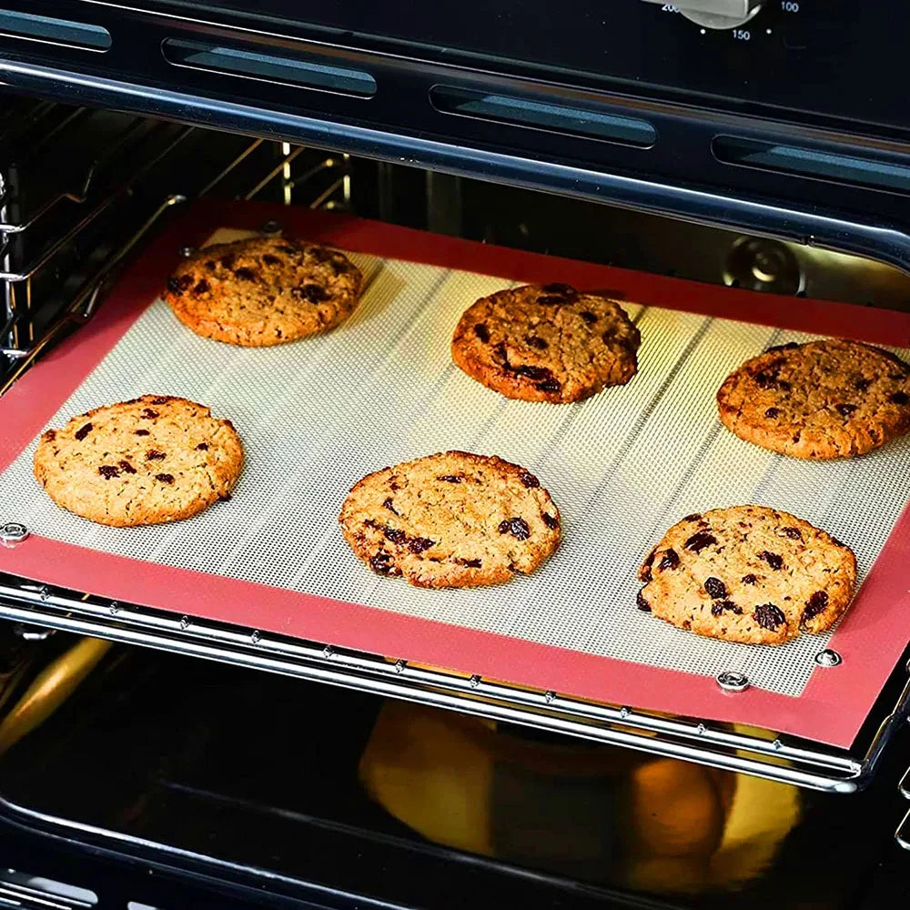Buyyes Silicone Baking Mat Non Stick Heat Resistant Cookie Tray Leakproof Oven Liner for Easy Baking