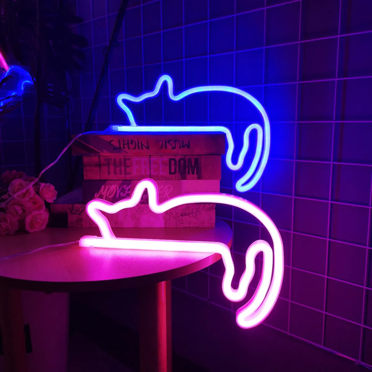Cat Neon Sign for Wall Decor LED Light Up USB Pet Gift