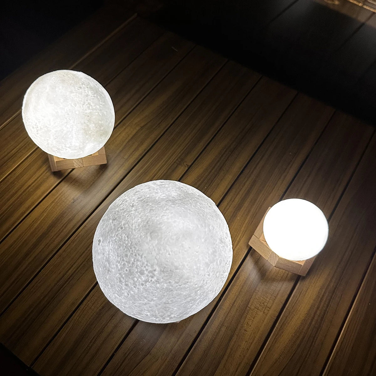Fashion Creative Moon Light 8cm Desktop Bedside Soft Light