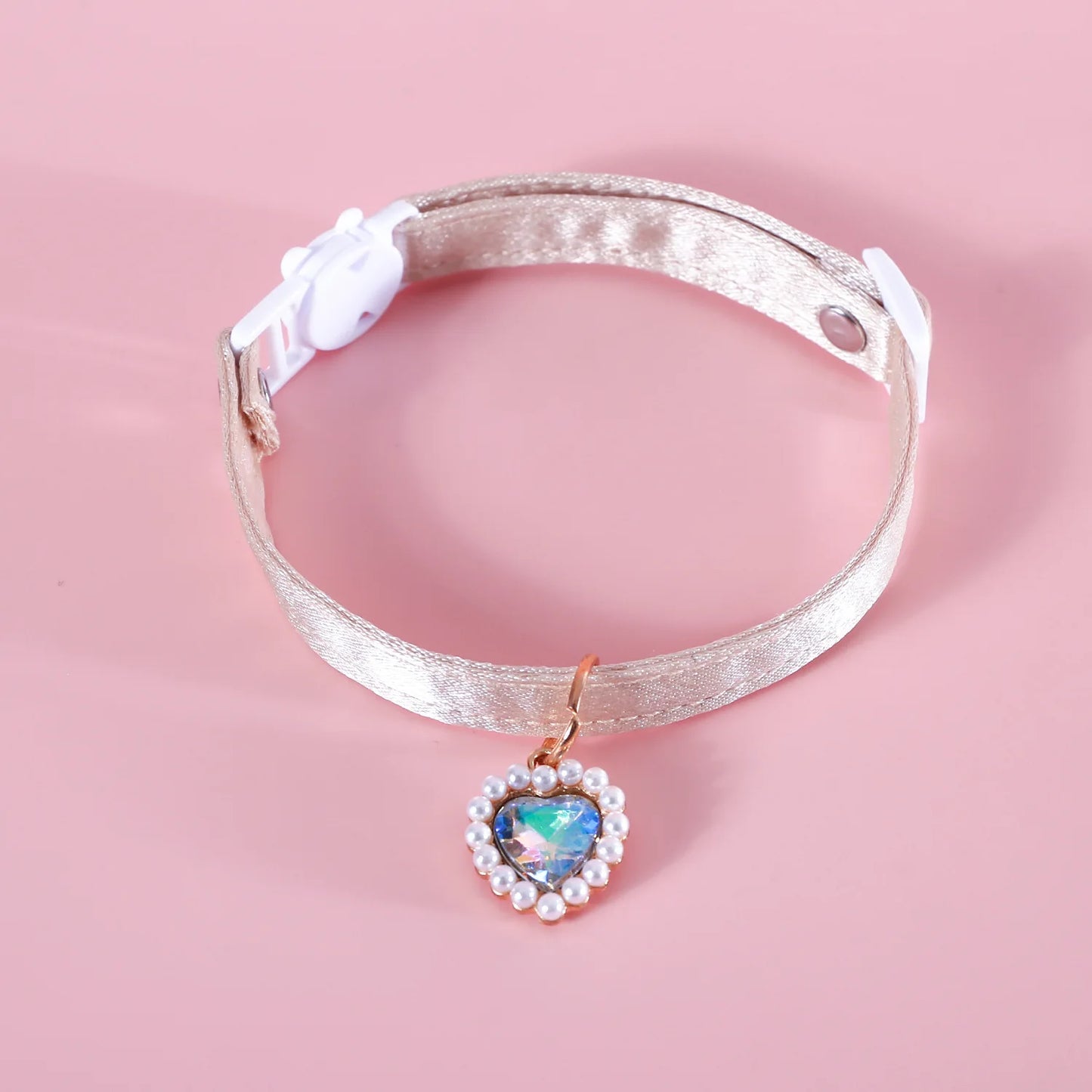 MPK New Series Pet Pearl Bow Collar Cat Anti Suffocation Love Pendant Bow Tie Also Suitable For Dog